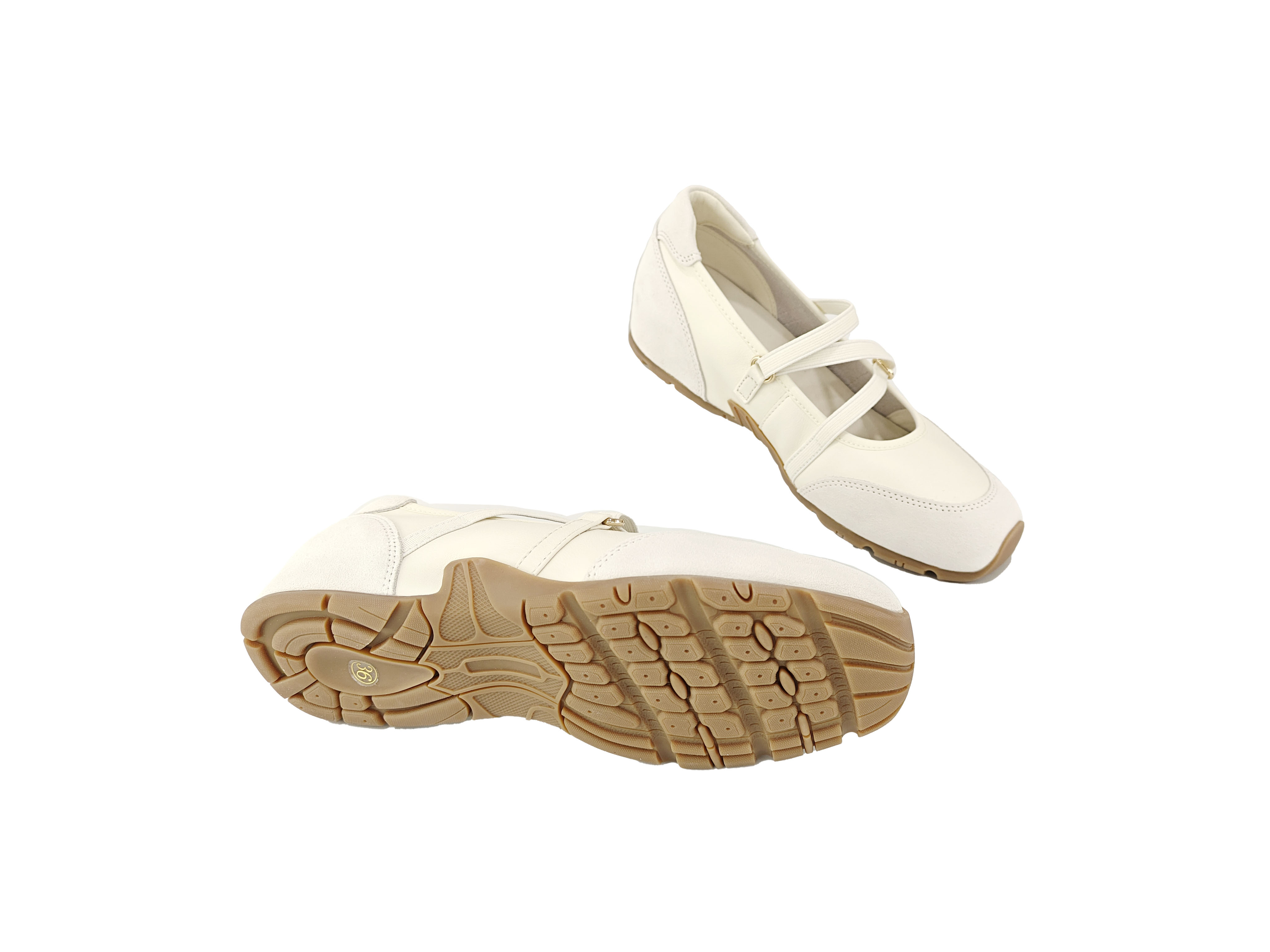 真皮橡筋休闲鞋