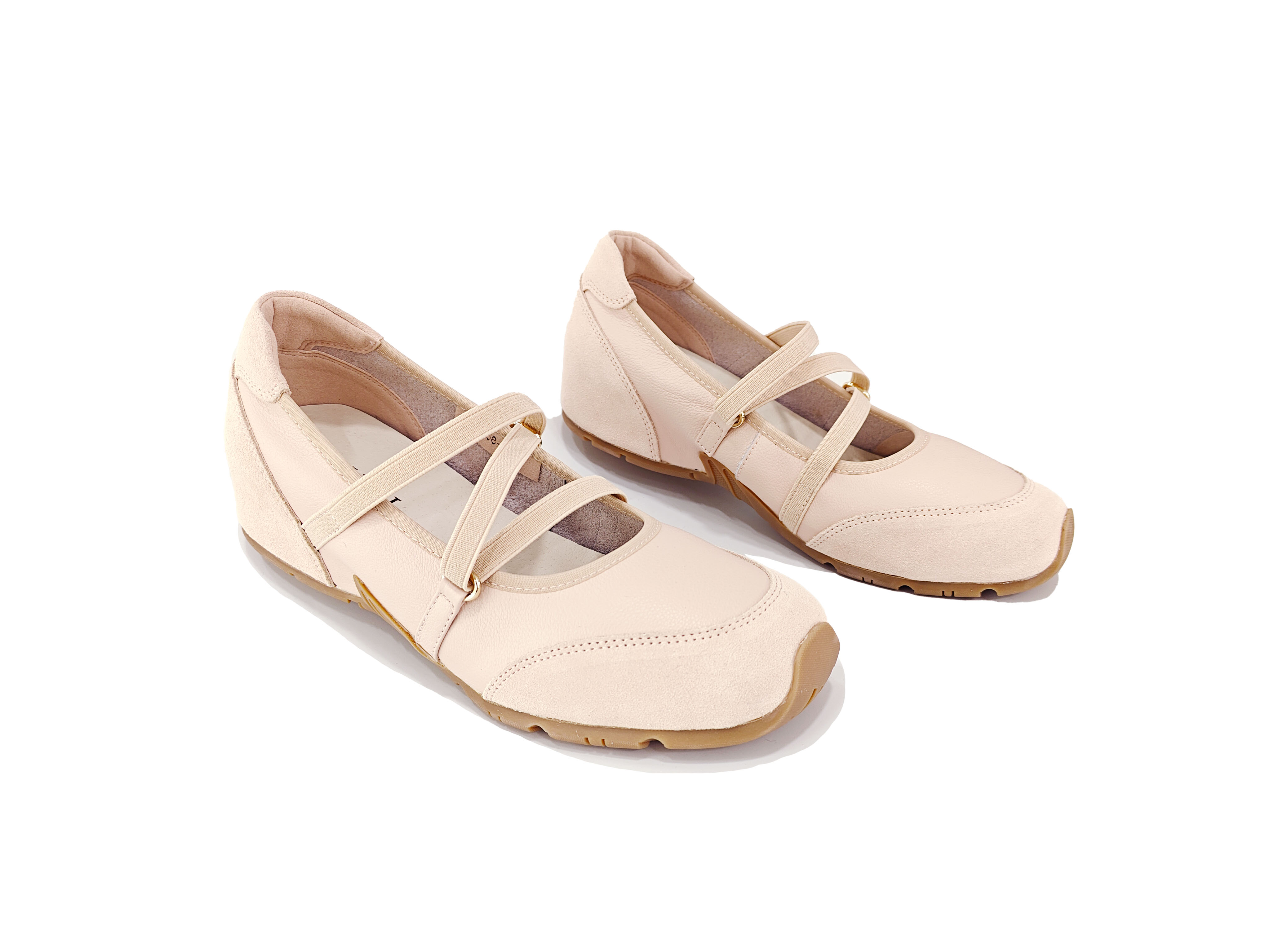 真皮橡筋休闲鞋