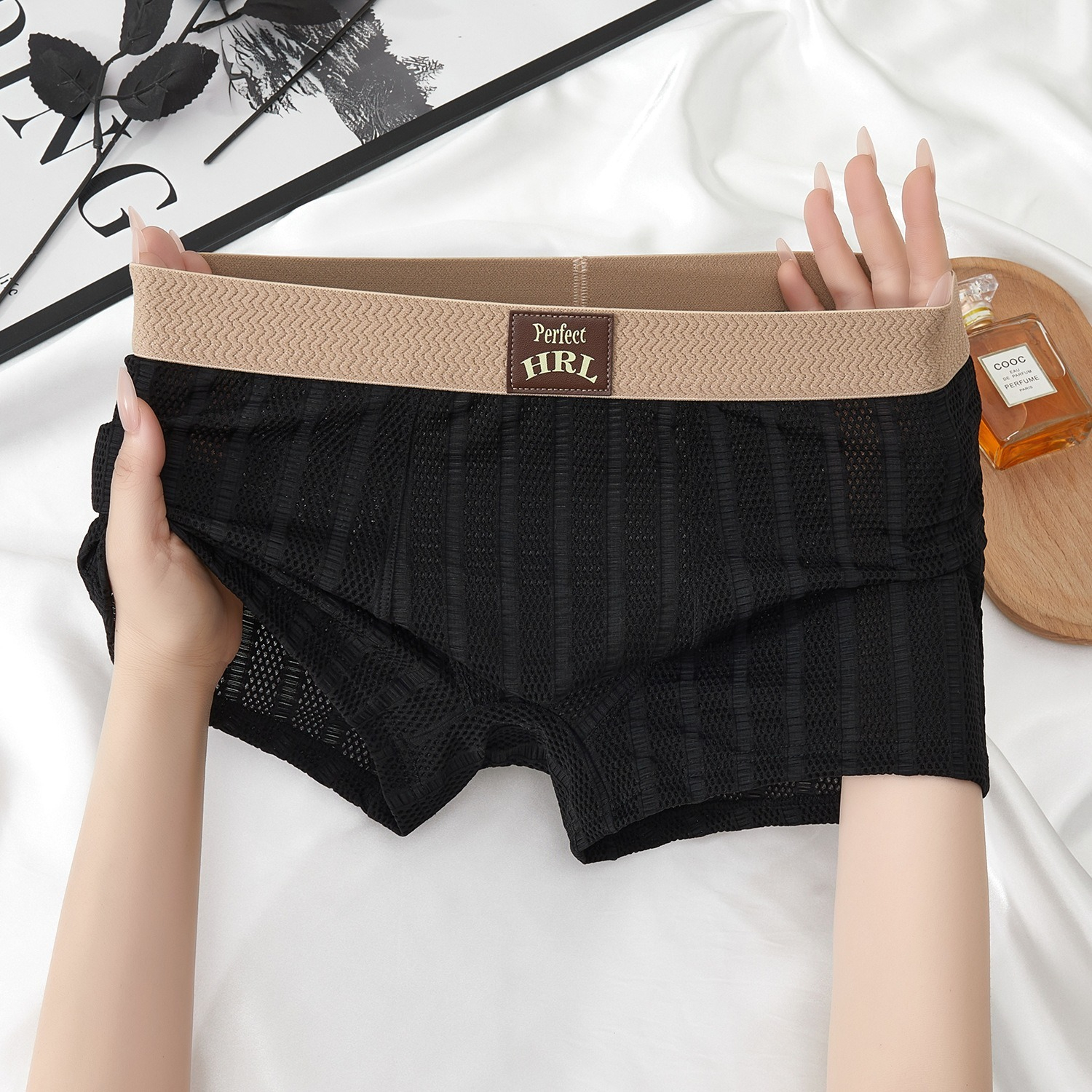 【網孔冰絲】復古輕奢條紋透氣不悶汗平角男士内褲