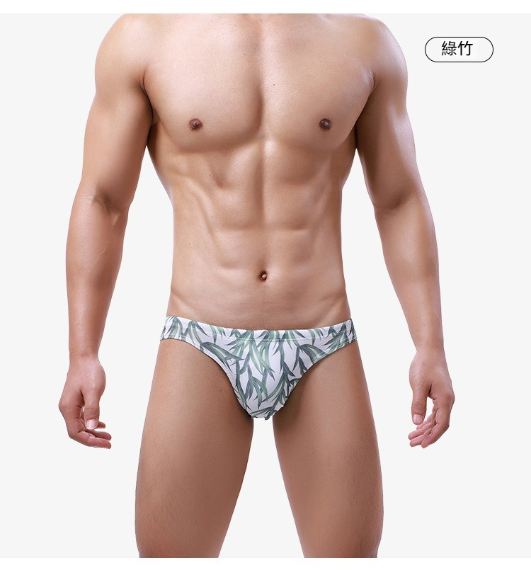 【3D立體彈力貼身】高彈貼合U形襠部速乾透氣森系印花性感泳褲