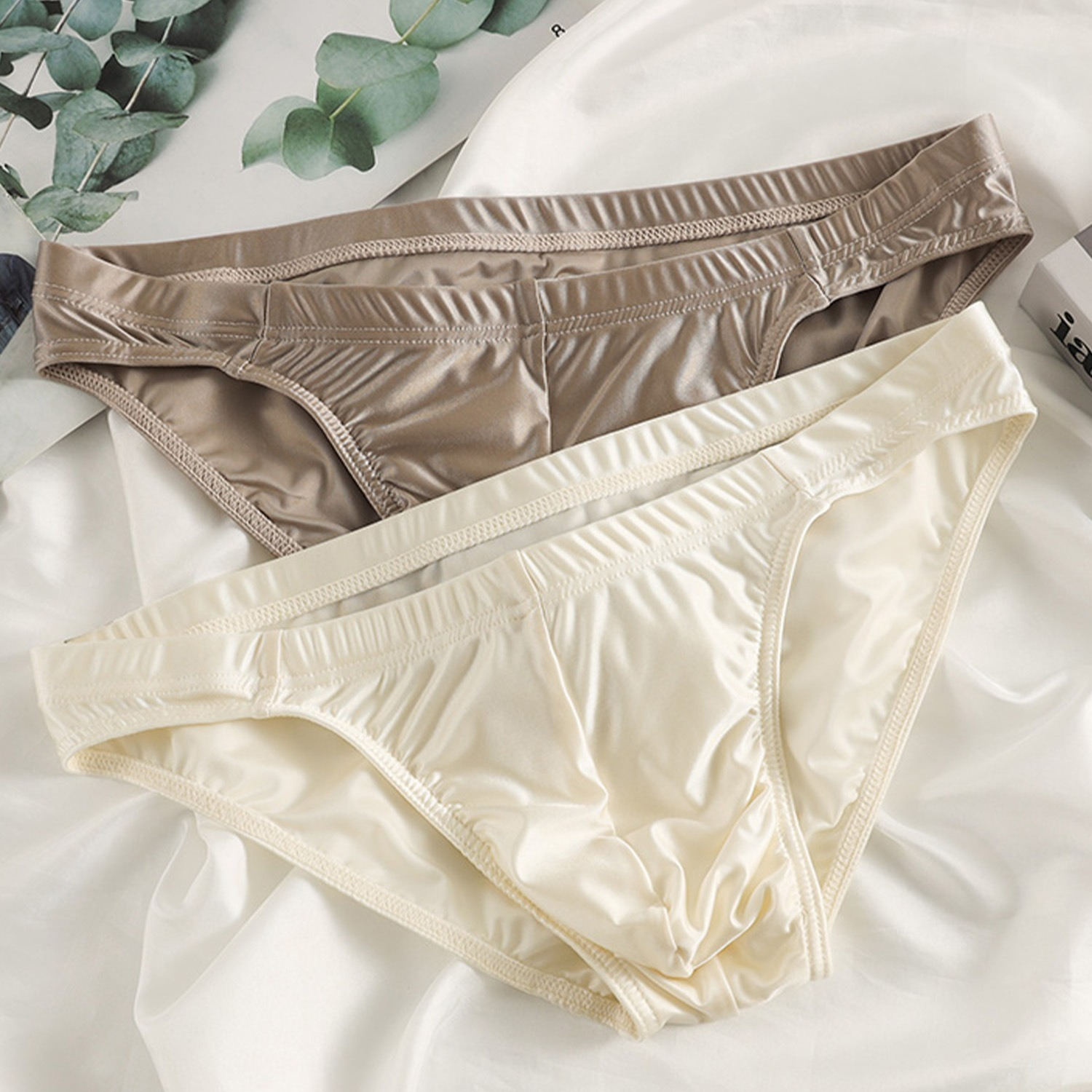 【極簡冰絲美學】透氣裸感輕薄純色個性U凸囊袋男士三角内褲