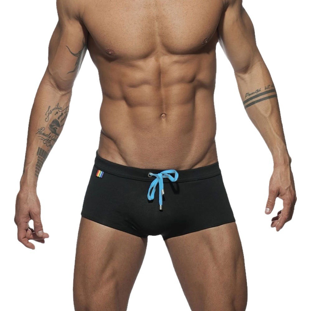 【你的度假造型單品！】新款抽繩個性彩虹印花口袋平角男士泳褲