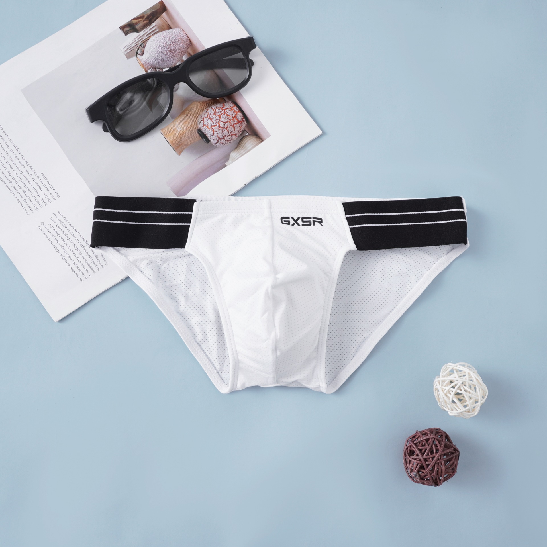 【螺紋冰絲系列】立體U凸大囊袋~新款條紋腰邊開叉不磨腿運動風男士內褲