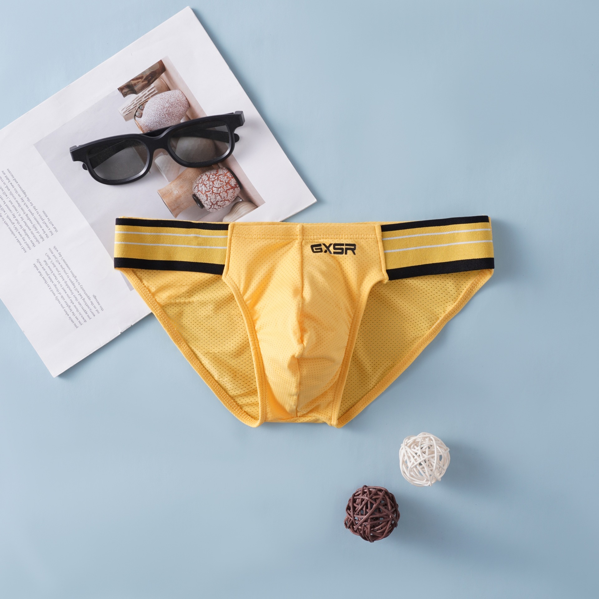 【螺紋冰絲系列】立體U凸大囊袋~新款條紋腰邊開叉不磨腿運動風男士內褲