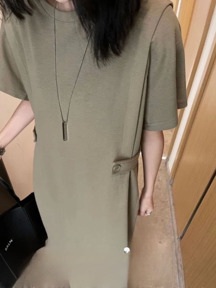 ชุดเดรสแฟชั่นลำลองลดอายุ