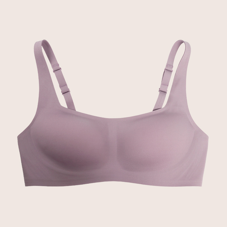通気性に優れたノーマルクブラジャー