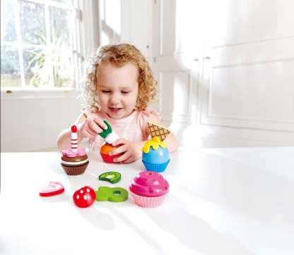 Hape Cupcakes | 蛋糕 DIY 套裝 (2-8 歲)