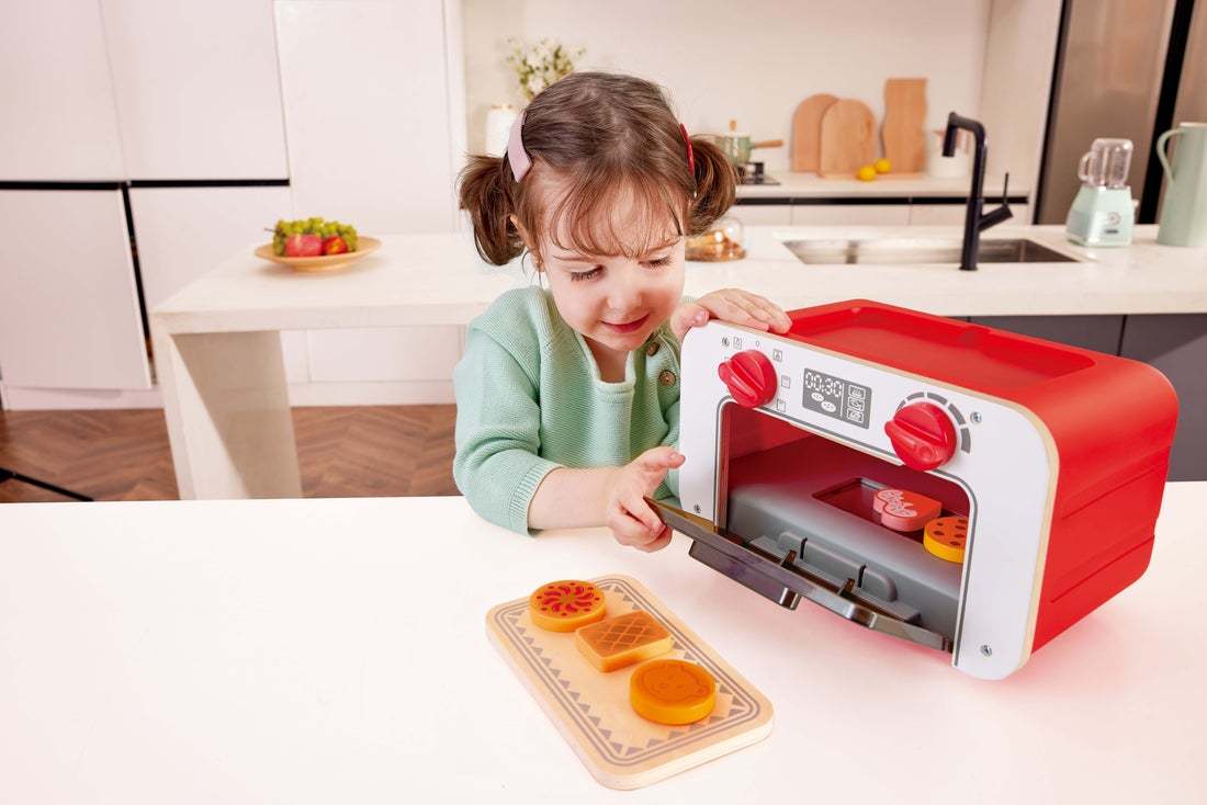 Hape My Baking Oven with Magic Cookies | 曲奇烘焙焗爐玩具 (3 - 8 歲)