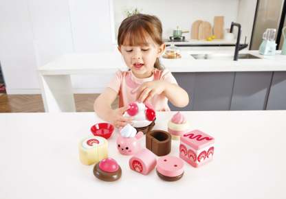 Hape Strawberry Dessert Set | 士多啤梨甜品套裝 (2-8 歲)