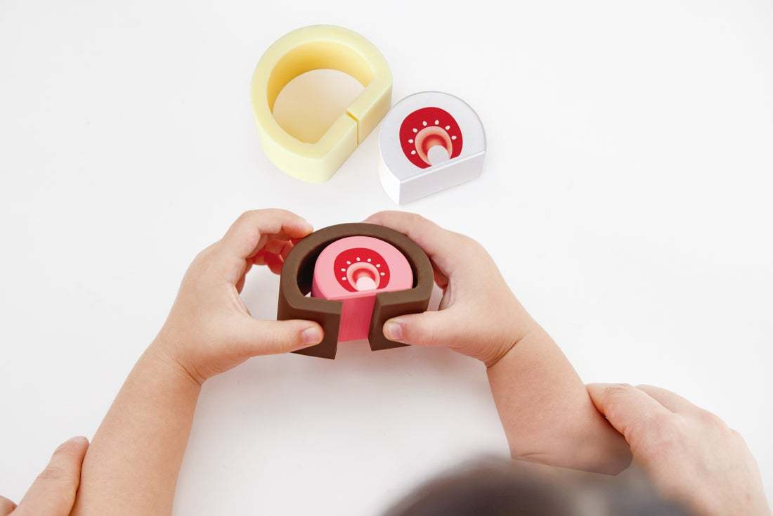 Hape Strawberry Dessert Set | 士多啤梨甜品套裝 (2-8 歲)