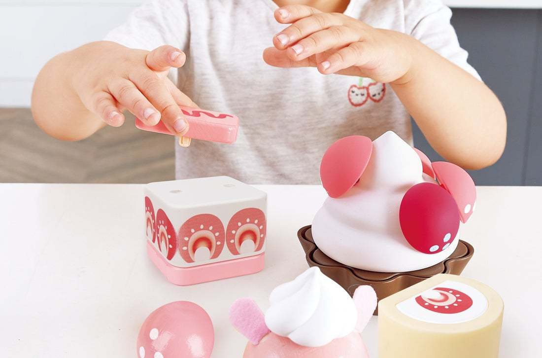 Hape Strawberry Dessert Set | 士多啤梨甜品套裝 (2-8 歲)