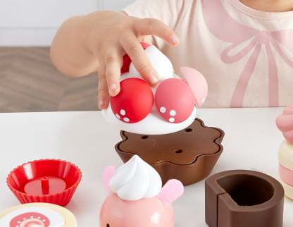 Hape Strawberry Dessert Set | 士多啤梨甜品套裝 (2-8 歲)