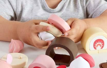 Hape Strawberry Dessert Set | 士多啤梨甜品套裝 (2-8 歲)