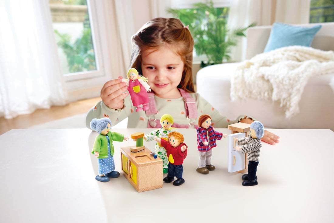 Hape Happy Family - Caucasian | 娃娃 - 白人家庭  (3-10 歲)