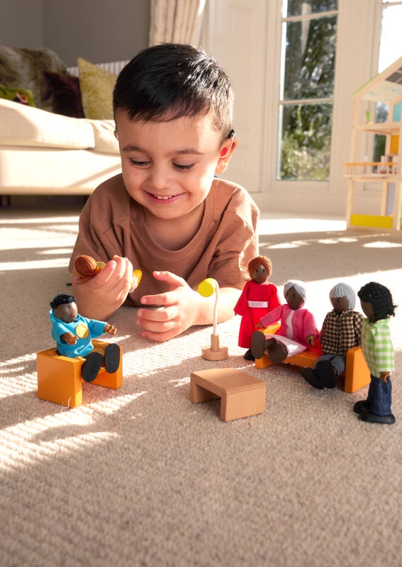 Hape 快樂家庭娃娃屋套裝 - 非裔美國人 (3-10 歲)