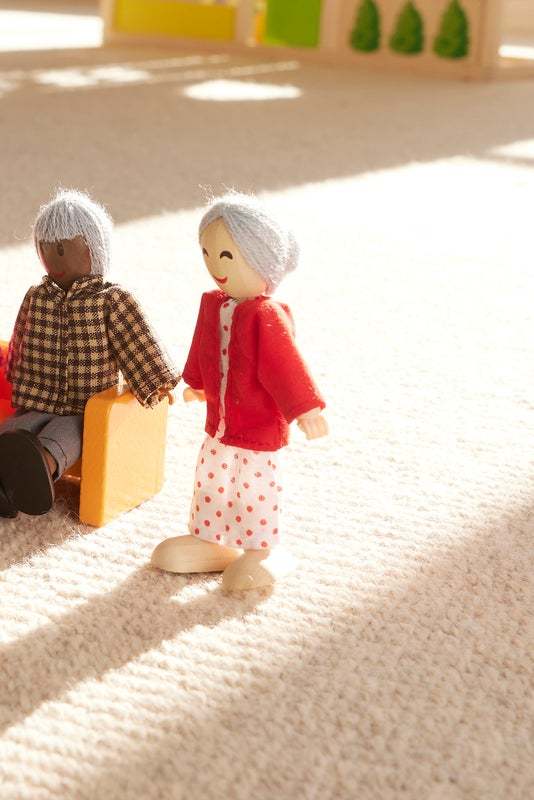 Hape 快樂家庭娃娃屋套裝 - 非裔美國人 (3-10 歲)