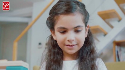 Hape Quadrilla 螺旋軌道遊戲收納組 Stack Track Bucket - 幫助小朋友發展創造力同空間思維能力 ( 從4歲起 )