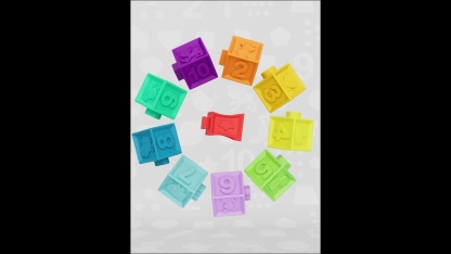 Hape 軟膠浮雕積木 (0-12個月)