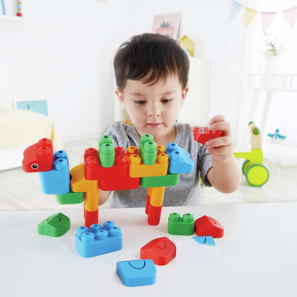 Poly M Animal Kingdom Kit 軟積木 - 動物王國套件 (31pcs) | 材質柔韌無尖角，讓孩子安心抓握與拼砌 | 適合 18 個月+