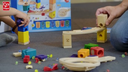 Hape Quadrilla 旋風小子軌道遊戲組 - 鼓勵邏輯思維和工程思維 ( 從4歲起 )