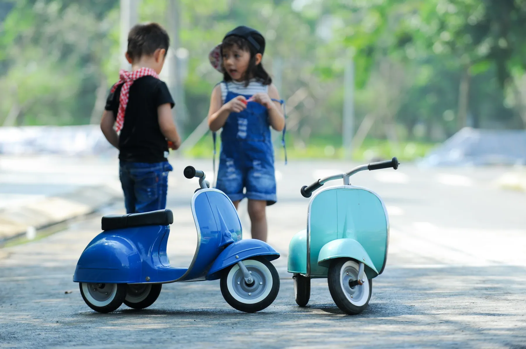 Ambosstoys PRIMO 經典復古造型滑步車 - 薄荷綠 (MINT)-Ambosstoys-Eurekakids