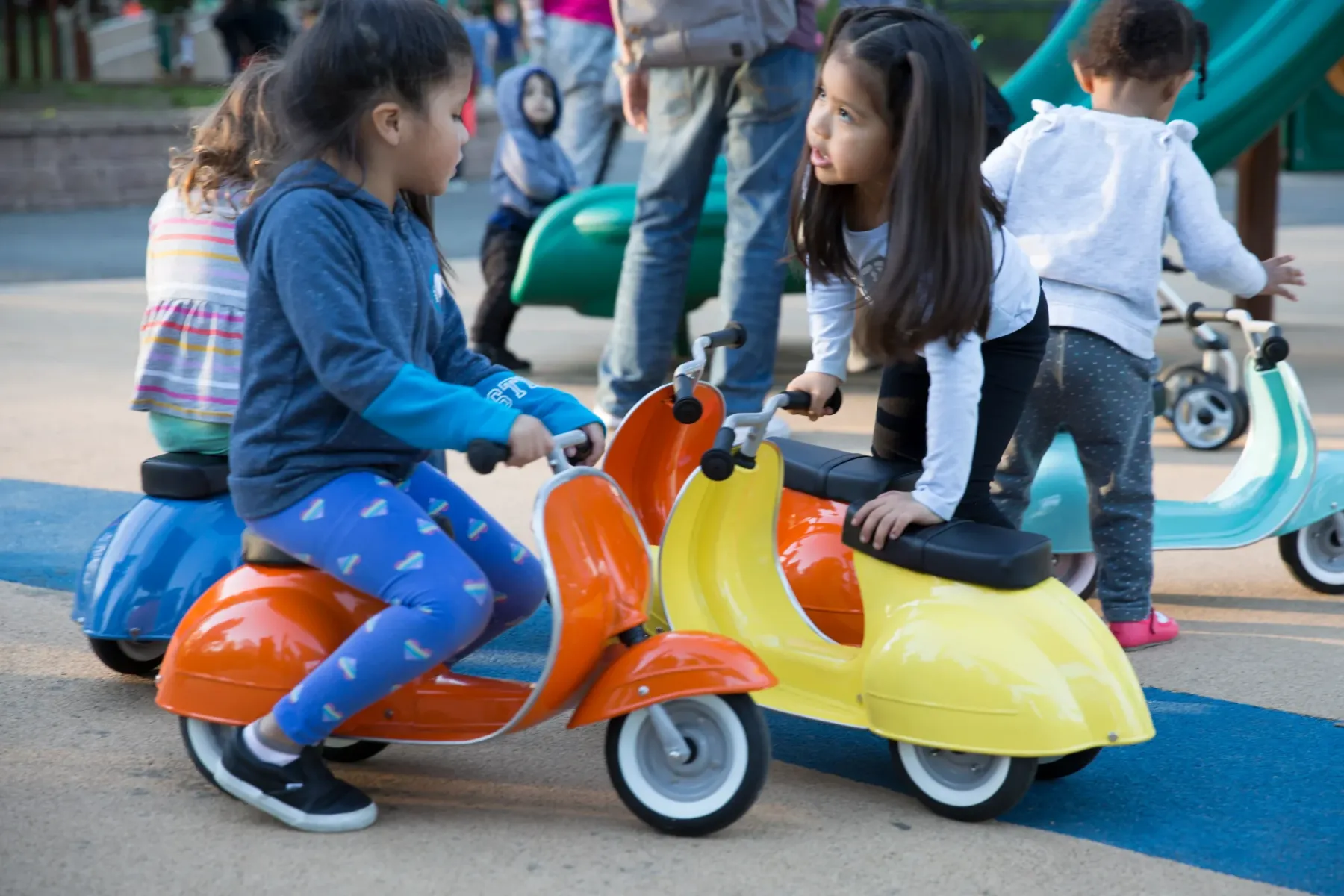 Ambosstoys PRIMO 經典復古造型滑步車 - 珊瑚橙 (ORANGE)-Ambosstoys-Eurekakids