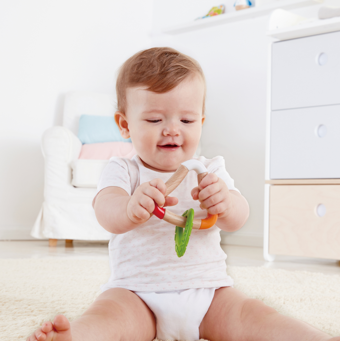 Hape 適合0-1歲嬰兒使用的感官發展教具