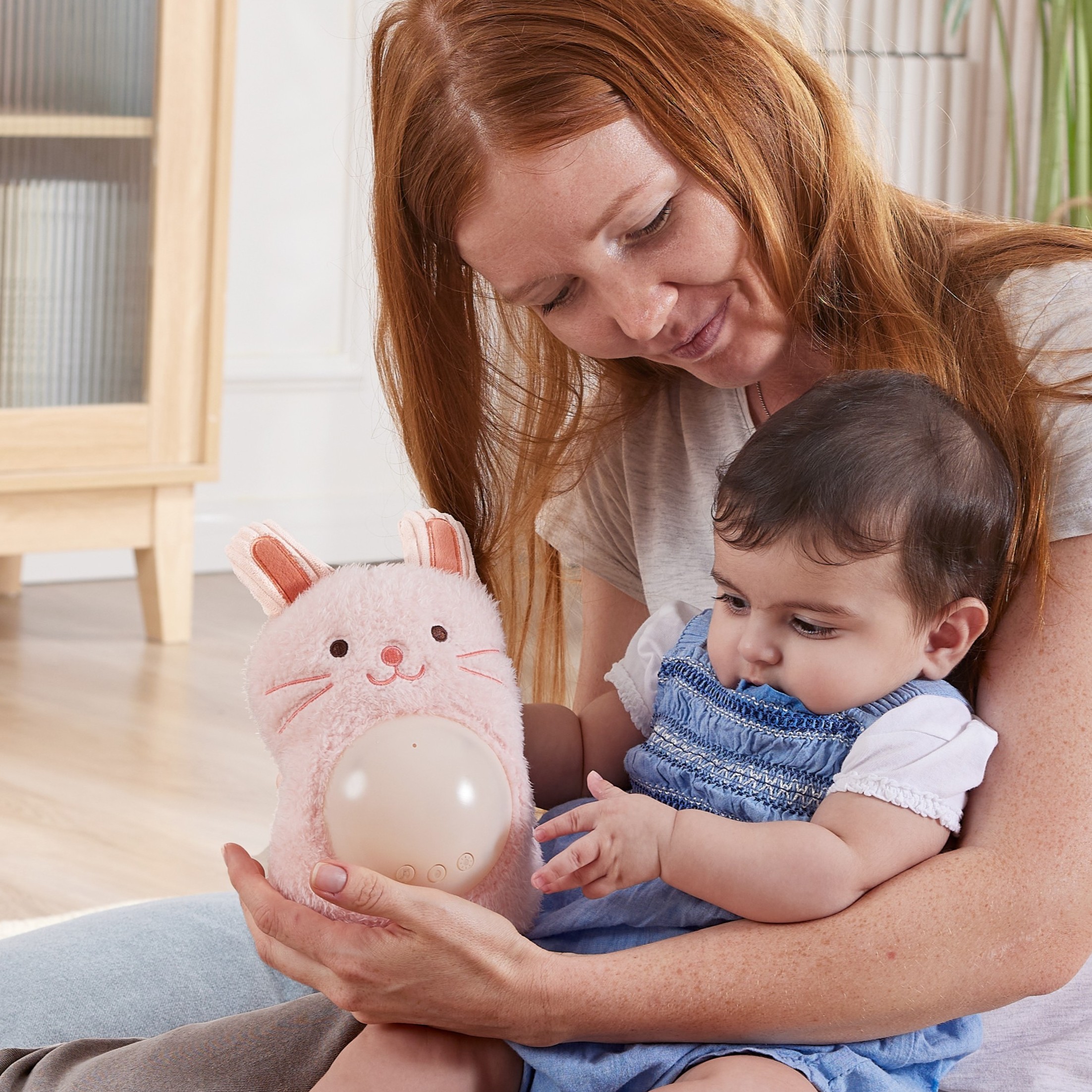 Hape 音樂抱抱兔Roro | 發展技能 | 感官知覺 | 7-12 個月 (new)