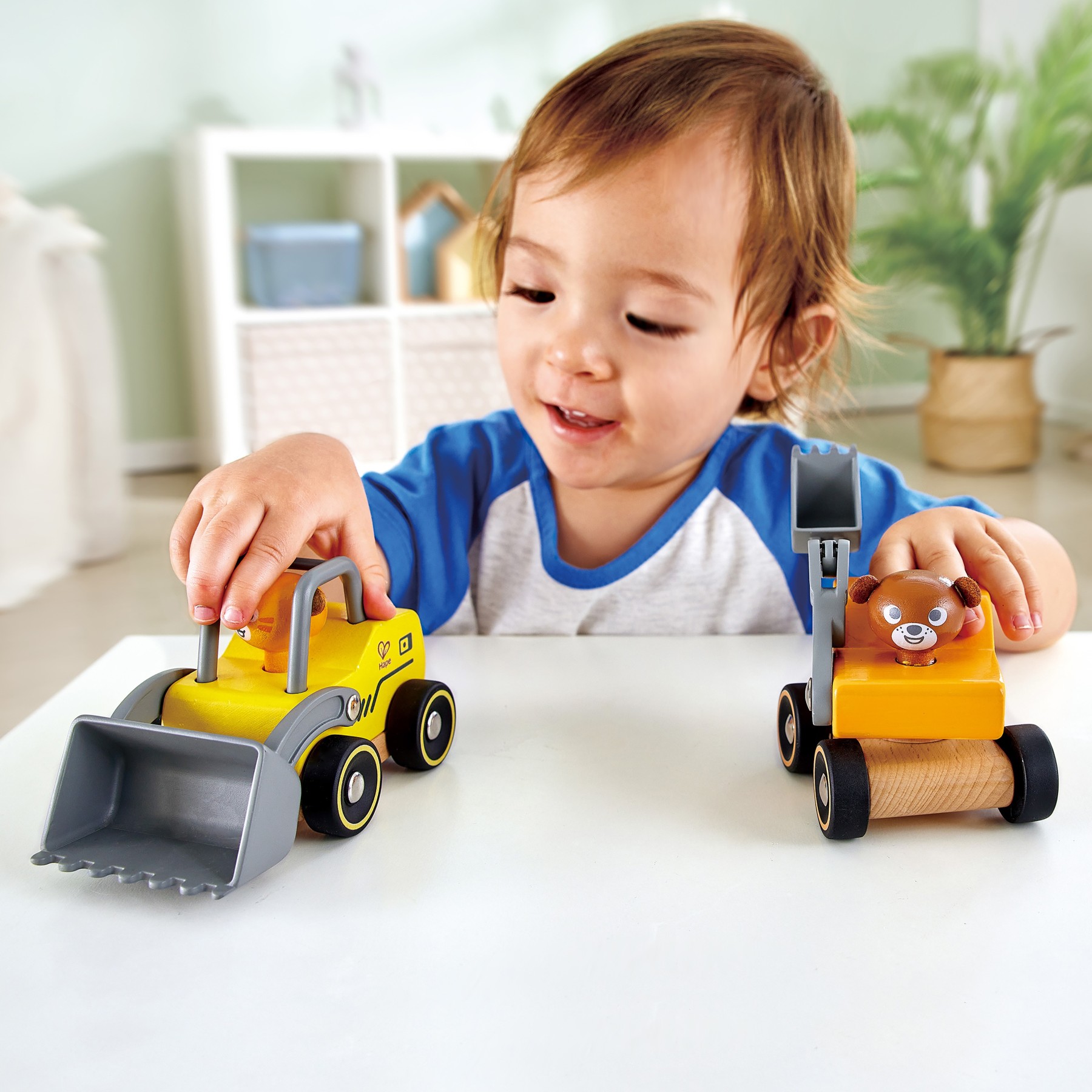 Hape 動物司機玩具車 | 發展技能 | 精細動作 | 2-3 歲 (new)