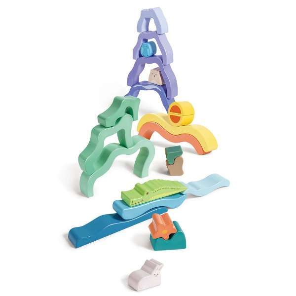 不規則形狀積木套疊組合，培養空間認知與創意思維