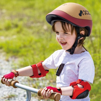 適合戶外騎行活動的兒童安全裝備