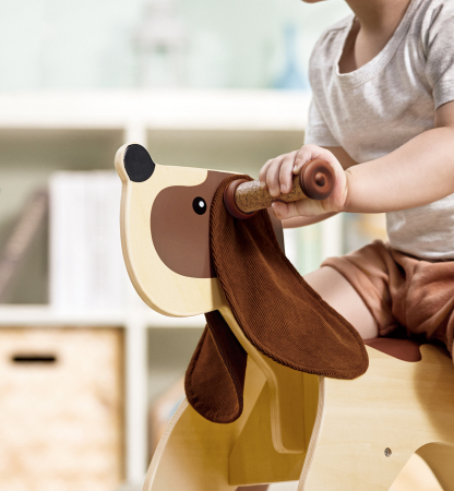 E1205 騎乘臘腸犬丨發展技能丨大肌肉動作 |  1 - 3 歲