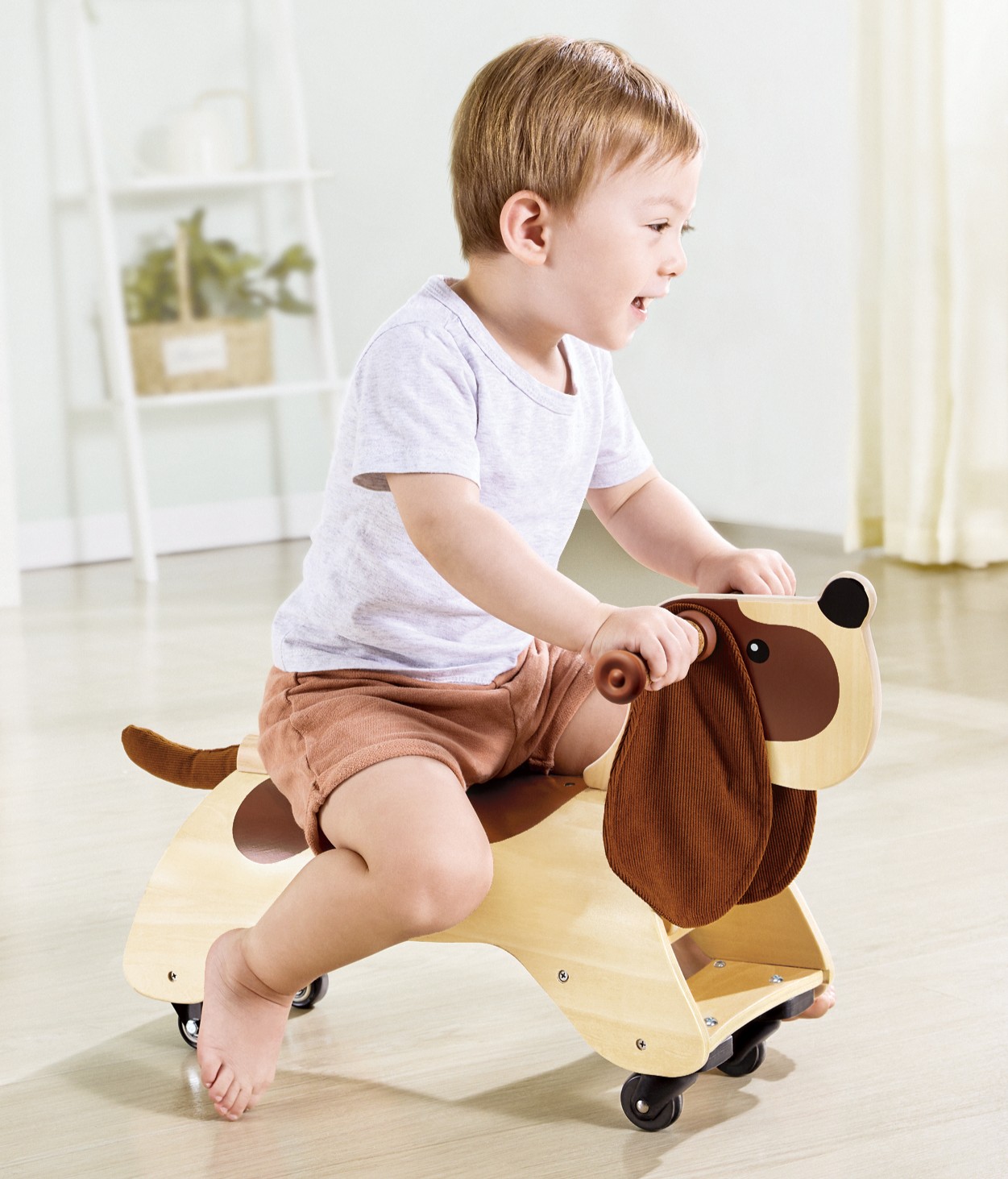 E1205 騎乘臘腸犬丨發展技能丨大肌肉動作 |  1 - 3 歲