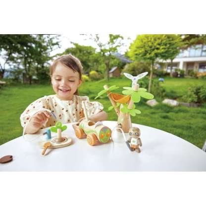 Hape 植樹電動車 Tree Planting E-car - 自由玩耍非常有利於培養想像和創造力 ( 從3歲起 )