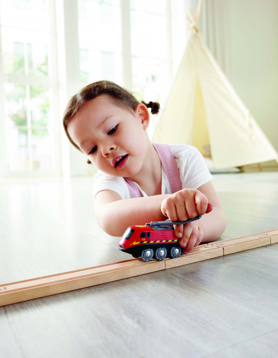 Hape 電磁蓄能火車 (3-8 歲)