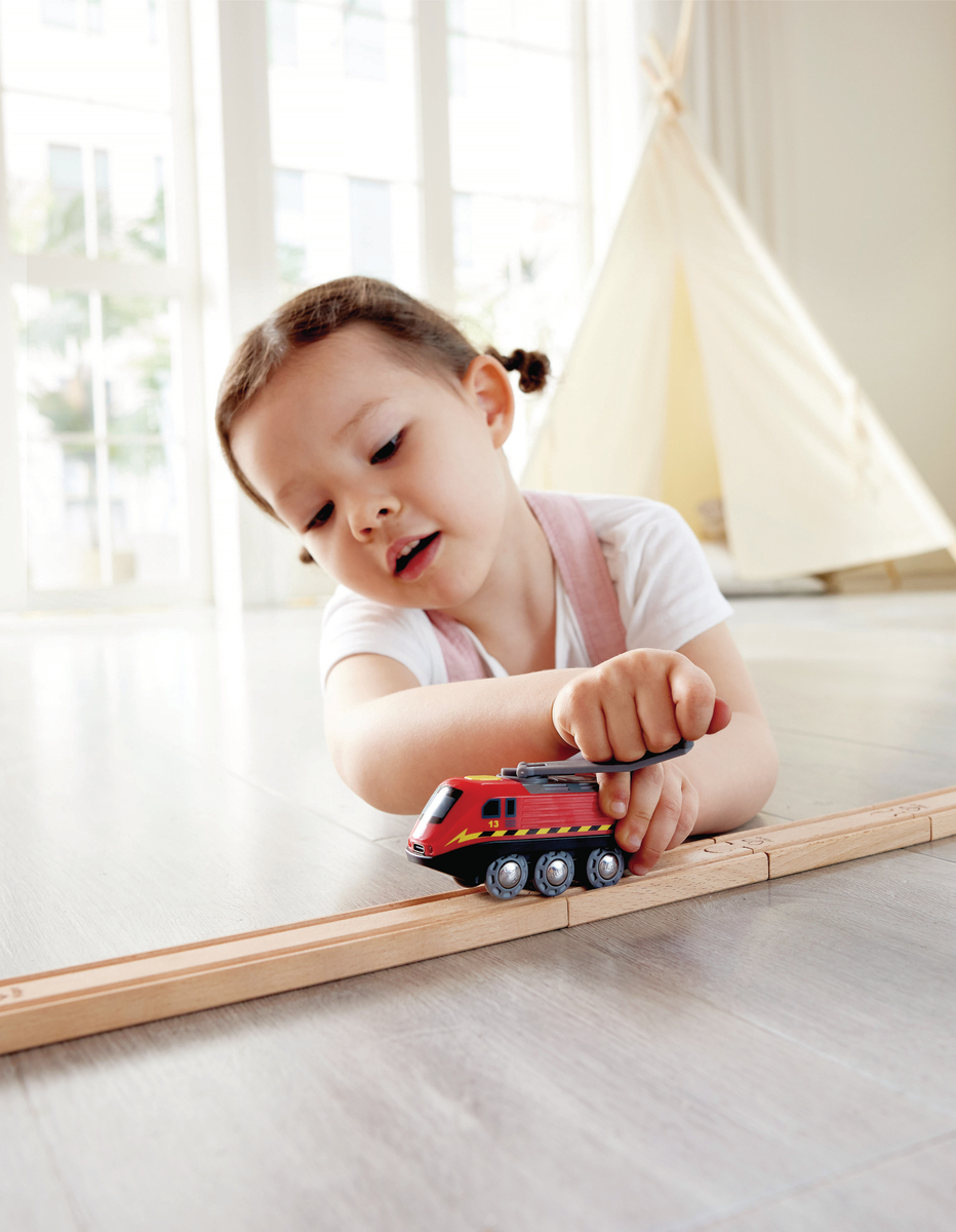 Hape 電磁蓄能火車 (3-8 歲)