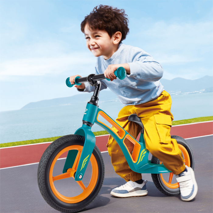 探索滑步平衡車 - 藍色-HAPE-Eurekakids