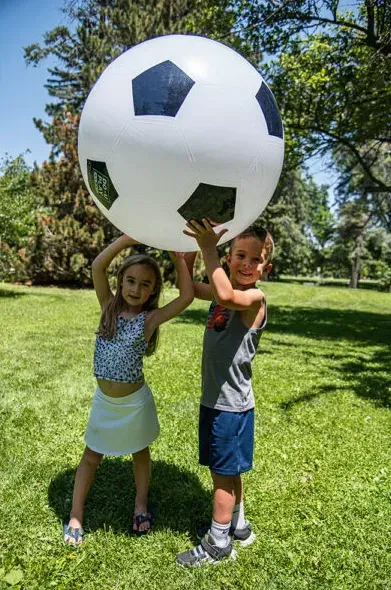 30吋 巨型足球戶外Fun!-LIBO-Eurekakids