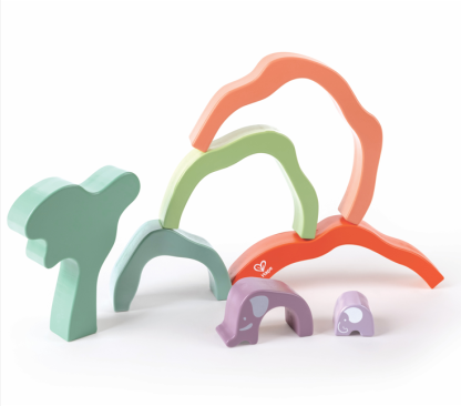 蒙特梭利理念木製堆疊玩具，促進幼兒精細動作與認知發展