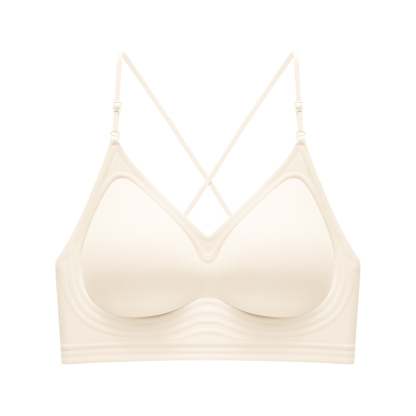 【ใส่ได้หลายสไตล์】ชุดชั้นในดันทรง ไร้ขอบ ใส่สบาย