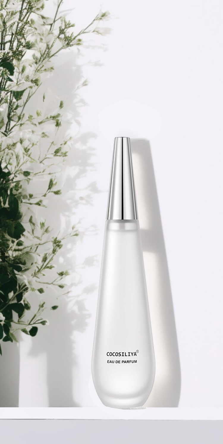 น้ำหอมกลิ่นอ่อน ๆ ติดทนนาน