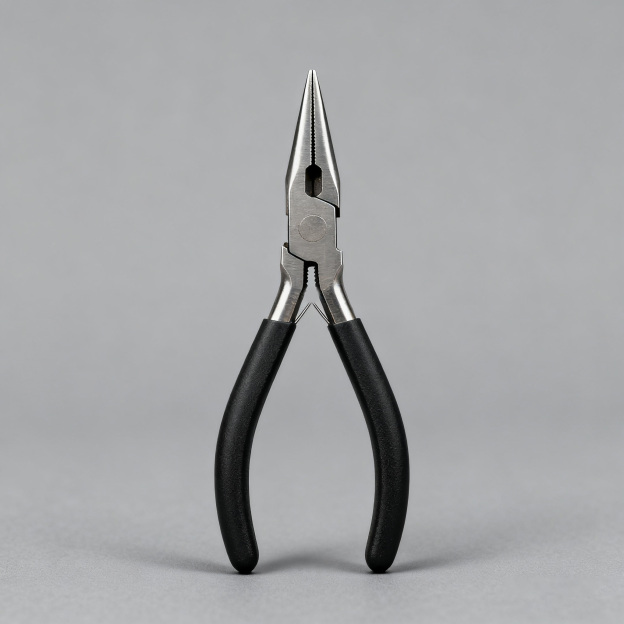 ニードルノーズプライヤー