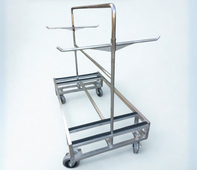 CC - 2000 鐵馬運輸車