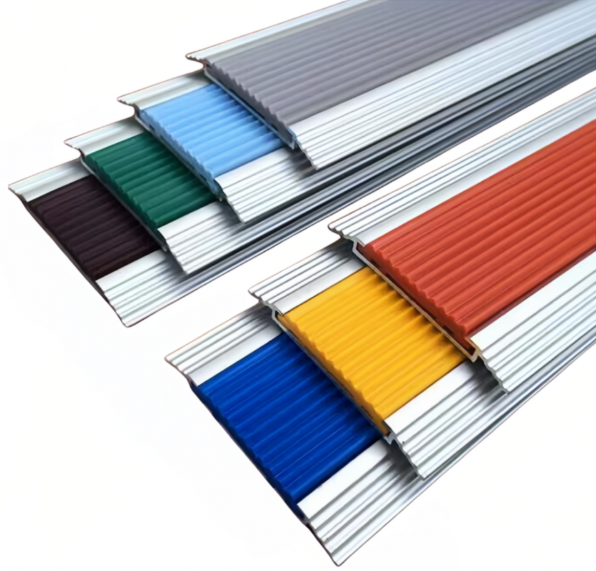 AE-SS 樓梯級安全防滑條