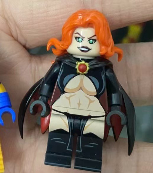 【Mr.J Brick】Red Queen (Sexy Version) 紅皇后（性感版） 레드 퀸 (섹시 버전)【custom minifigures】