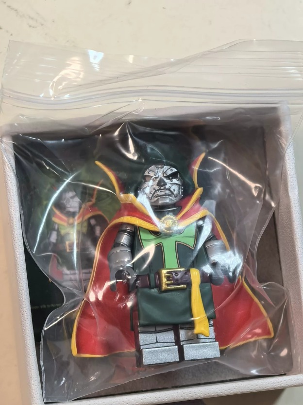 【Mr.J Brick】Sorcerer Supreme Doctor Doom 至尊法師毀滅博士 소서러 슈프림 닥터 둠【custom minifigures】