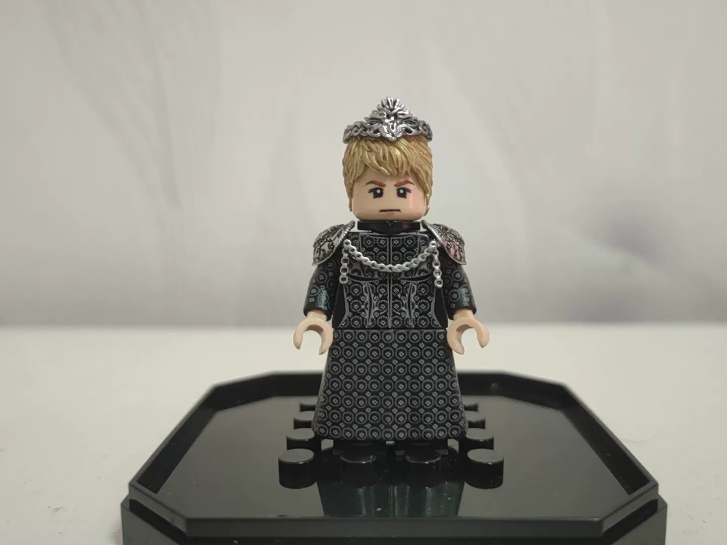 【D Made】Queen Cersei Lannister 瑟曦蘭尼斯特女王 서사이 라니스터 여왕【custom minifigures】