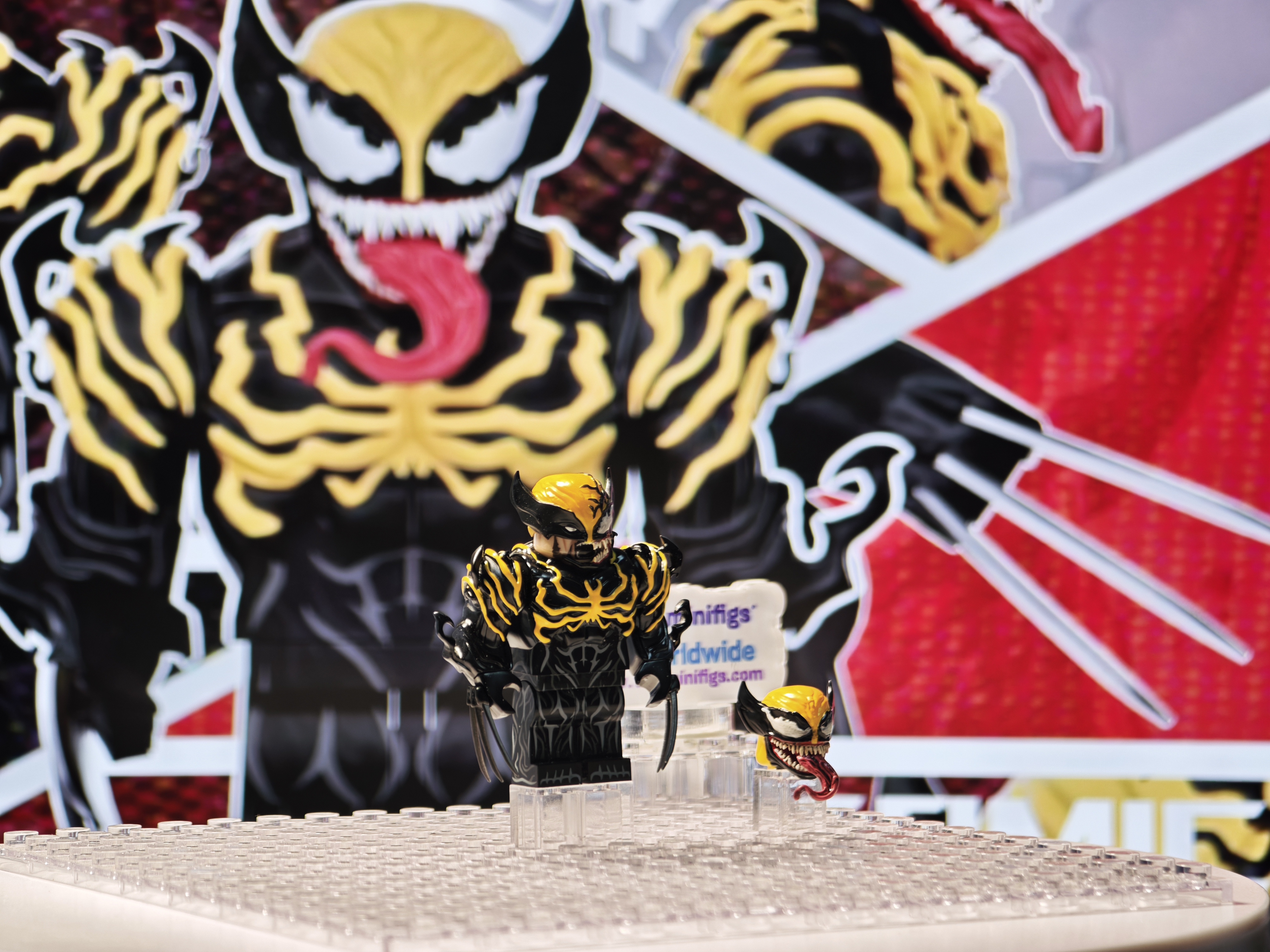 Super comic fam-tom_minifigs – Tom_minifigs