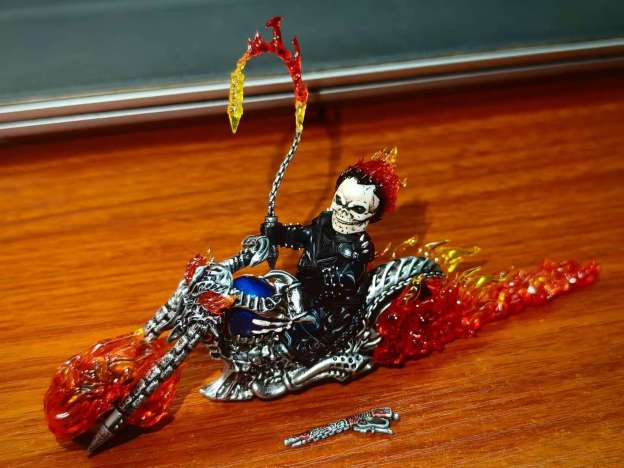 【super comic fam】Nicolas Cage Version Ghost Rider - Hellfire Harley Motorcycle