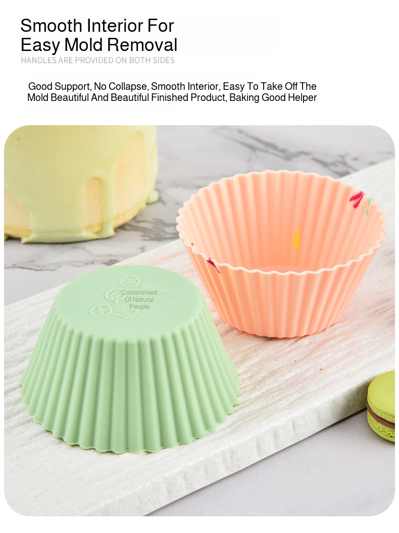 Reusable non-stick star and square baking trays